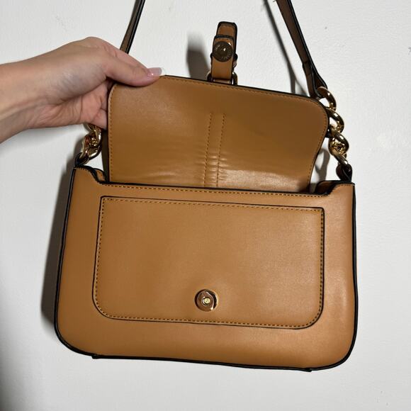 Shoulder Bag Camel Faux Leather Gold Tone Chain Detail Minimal Evening Preppy - Picture 5 of 8